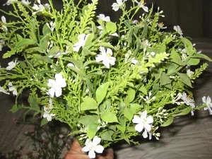LOT OF 5 BUSH ARTIFICIAL FLOWERS 3 SWEET ASATER  AND TWO DAY PINK BL00MS  - Picture 1 of 4