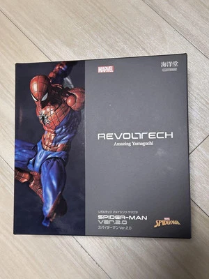 Revoltech Amazing Yamaguchi Spider-Man Ver.2.0 Action Figure Kaiyodo - Image 1 of 2