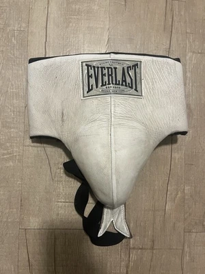 Vintage Everlast Est.1910 Mens Boxing Groin Protector - Image 1 of 2