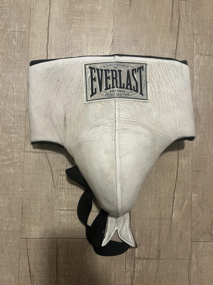 Vintage Everlast Est.1910 Mens Boxing Groin Protector - Image 1 of 2