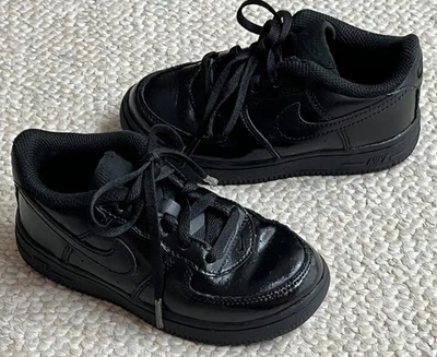 NIKE Air Force 1 Niño Bebé Niño Talla 9C Negro Tenis Zapatos DH2926-001 Foto 1 de 4