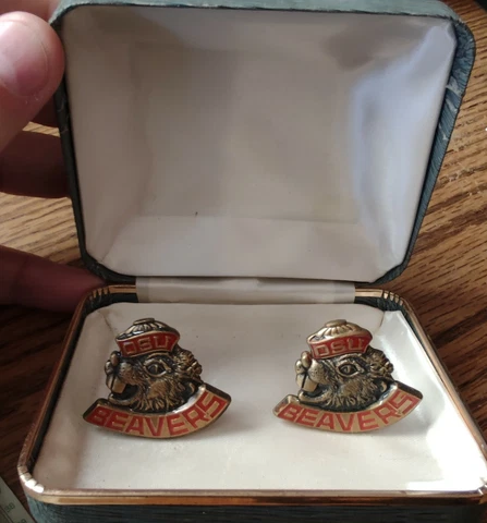 vintage OSU Oregon State Beavers mascot Cufflinks             s5 Cover