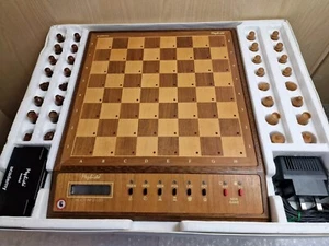 Vintage 1989 Hegener And Glaser Mephisto Electric Chess Board In Original Box - Picture 1 of 24