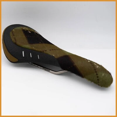 NOS FIZIK GOBI TITANIUM HAIRY SADDLE SCOTLAND TARTAN BICYCLE BIKE ROAD MOUNTAIN - Imagen 1 de 4
