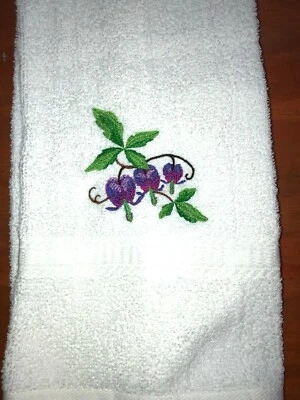 Toalla de mano de baño blanca bordada corazón sangrado flores día de la madre HS1916 Foto 1 de 4