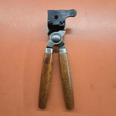 Molde de bala Lyman cavidade única calibre .735 456735 com alças - Imagem 1 de 4