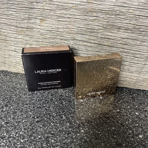 Laura Mercier Highlighting Powder Rose Glow - Bild 1 von 3