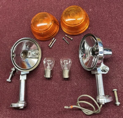 OEM 1972 - 1975 HONDA CB750 CB500 ПОВОРОТНИКИ - ОДИН ПОЛНЫЙ, ДРУГОЙ БЛИЗКО - Изображение 1 из 4