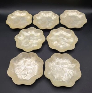 Vintage Set Of 7 Capiz Shell Desert Dish/ Bowls Made In The Philippines - Picture 1 of 8