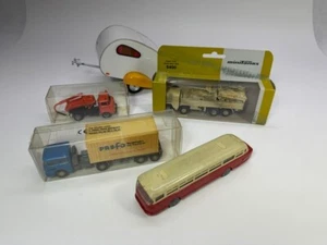 SAMMLUNG 4 Stk altes MODELLAUTO Prefo DDR Minitanks + MOLDI 1 ISETTA ANHÄNGER - Bild 1 von 9
