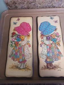 1970's Patchwork Calico Kids Wall Plaques Pair AMY, Country Girls, Holly Hobbie - Picture 1 of 8