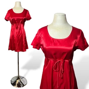 Rotes Satin Kleid mit Kordelzug Taille halb festlich • 1990er Vintage • Marian & Maral - Bild 1 von 9