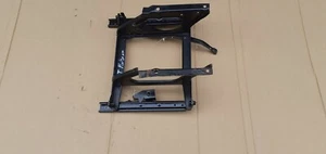 Hyundai Galloper Seat Frame Children's Sitzuntergestell Fest - Picture 1 of 3