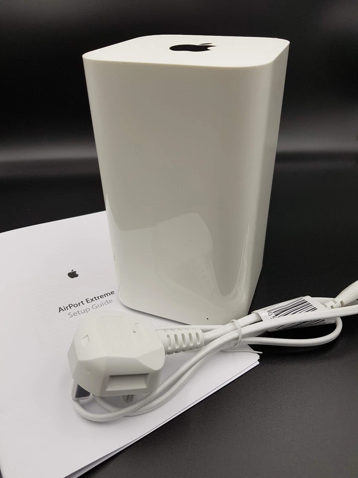 Apple AirPort Extreme 6th Gen A1521 Wireless AC Router Dual Band Wifi ME918B/A  - Image 1 of 4