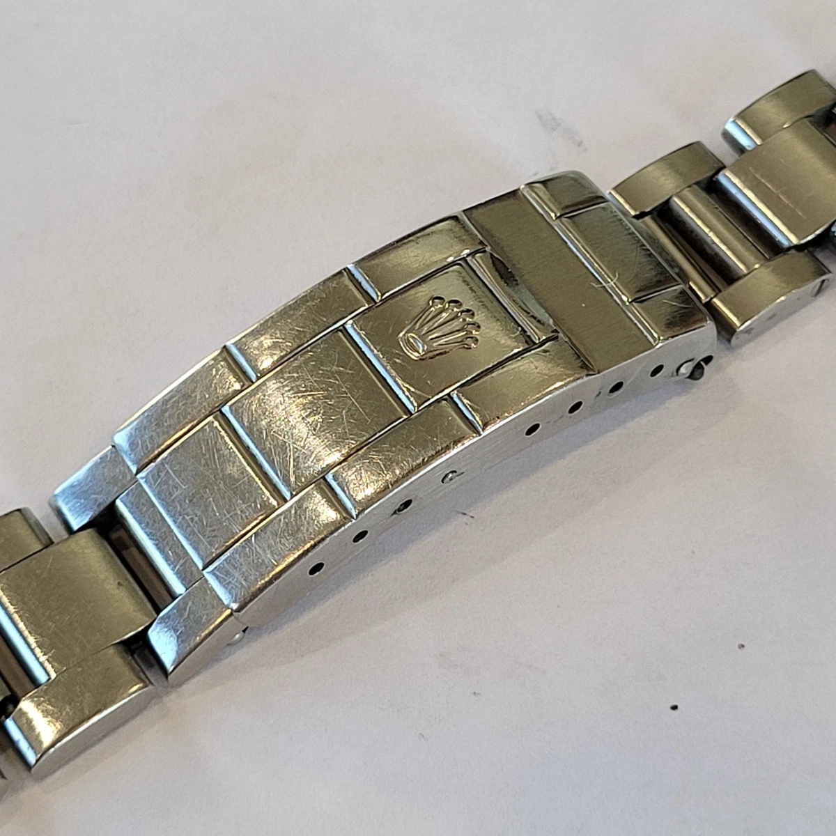 超希少 ROLEX 93150 VB 1977年 585 初期 ヴィンテージ ブレス バックル 溝無し サブマリーナ シードゥエラー ステンレス  1977 Rolex YG Oyster Perpetual 1005 with Box and - HQ Milton