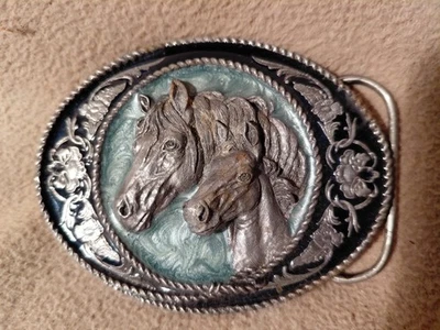 De colección 1991 Siskiyou Belt Co. A-5 EE. UU. Potro de caballo con hebilla de cinturón de esmalte verde  Foto 1 de 4