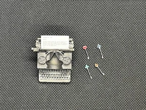 1/12 Scale 6 inch Resident Evil Type Writer & Door Keys Accessories Fodder - Picture 1 of 4