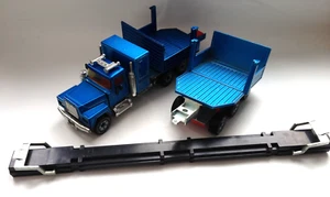 SIKU 4013 - Mack Truck LKW - Schwertransporter - Brückentransporter ohne Ladung - Bild 1 von 15