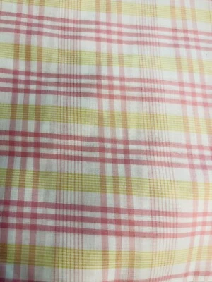 Edredones a cuadros amarillos y rosas tejidos a gran escala vintage ropa decoración del hogar por comprar Foto 1 de 4