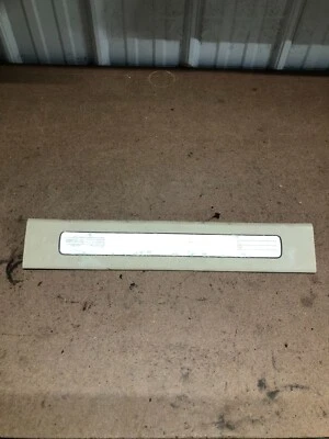 2007-2014 GMC YUKON XL 1500 REAR RIGHT SIDE DOOR SLL SCUFF PLATE PANEL OEM TAN - Image 1 of 4