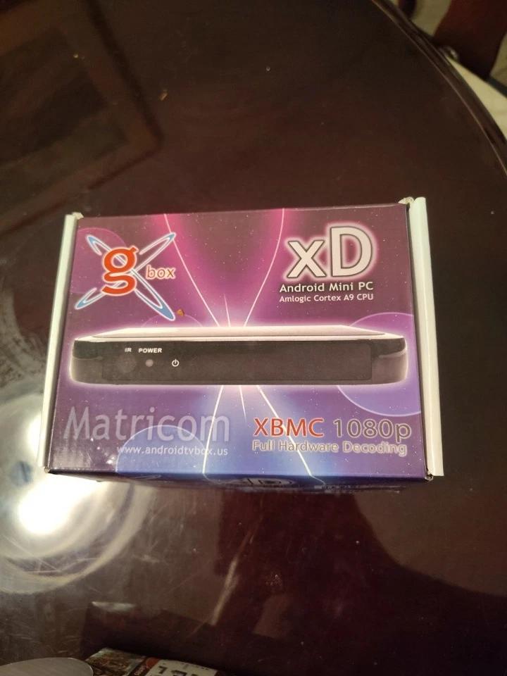 Matricom G-Box  – Android mini pc Streaming Media Player - Image 1 of 2