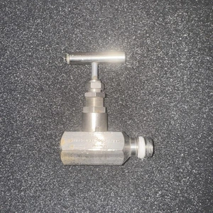 Anderson Greenwood H7HPS44Q-XP manuelles 316 Edelstahl Nadelventil 6000 psi 1/2 Zoll - Bild 1 von 3