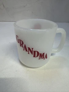 Glasbake Oma Milchglas Kaffeetasse Becher weiß rot Vintage Stricken Made in USA - Bild 1 von 4