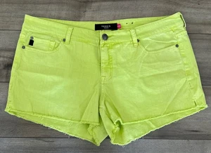 Torrid limettengrün Distressed abgeschnittene Jeansshorts Übergröße 20 - Bild 1 von 4