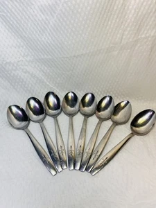 VINTAGE Cg1 By CG Stainless Japan 8 Teaspoons 6” Fleur de Lis Silverware MCM - Picture 1 of 5