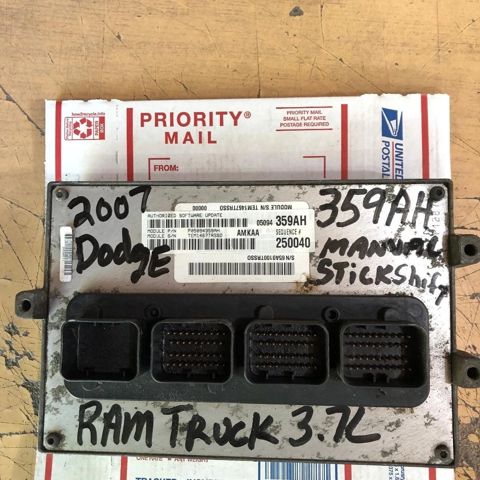 Dodge Ram 1500 2007 07 3,7 L ecu motor ecm computadora P05094359ah 359 Foto 1 de 1