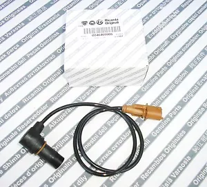 100% GENUINE ALFA ROMEO 147 156 GT 1.6 1.8 2.0 NEW Crank Crankshaft Phase Sensor - Picture 1 of 1