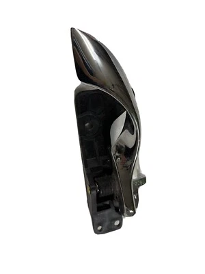 2000-2005 Cadillac Deville Front Left Driver Side Interior Door Handle 25705255  - Image 1 of 4