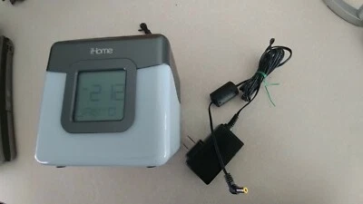 iHome iBT28 Bluetooth Dual Alarm FM Clock Radio Speakerphone USB Charge PORT  - Image 1 of 4