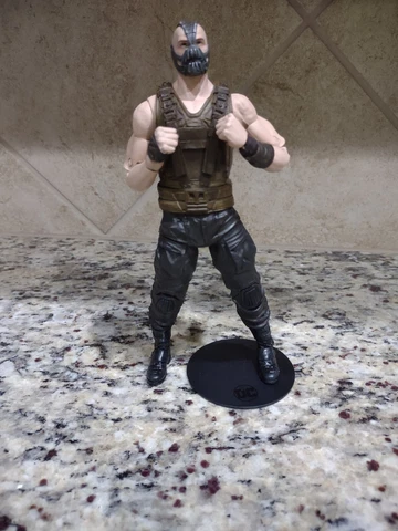 McFarlane DC Bane build a figure Dark Knight movie Trilogy. Missing Extra Hands Cover