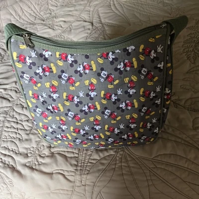 Disney Animaciones Mickey Mouse Verde Oliva Nylon Cartera de Hombro Cremallera Superior Foto 1 de 4