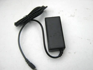 Original GVE GM51-120425-D AC/DC Adapter 12V 4.25A Stromversorgung - Bild 1 von 2