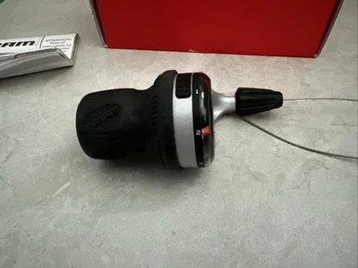 SRAM Front Rocket Shorty Grip Twist Shift. Comparable With Shimano Derailleurs - Image 1 of 4