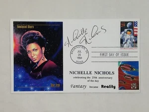 GUARANTEED AUTHENTIC! Nichelle Nicols Signed First Day Issue Lieutenant Uhura - Picture 1 of 7