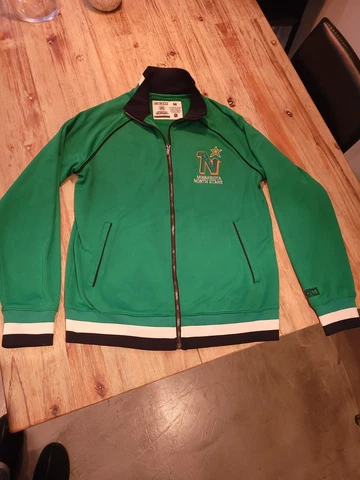Vintage CCM Minnesota North Stars NHL Pro Hockey Full Zip Jacket Embroidered Cover