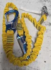 Safety Lanyard 6ft 1.83m Fall Protection Lanyard 2 Hooks Yellow QUICK RELEASE - Picture 1 of 7