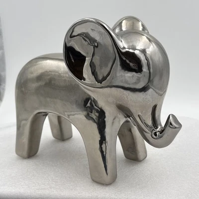 VTG Elephant 7”x9” Figurine – Modern Home Décor Accent, Lucky Statue - Image 1 of 4