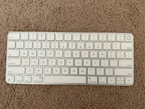 Apple Magic Keyboard - US English - Bild 1 von 2