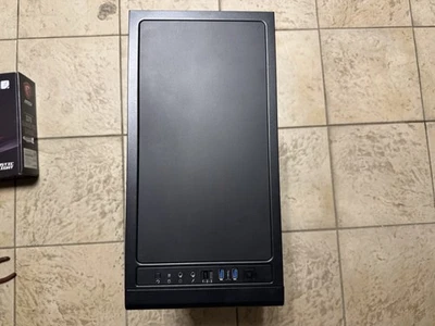 PC Gaming Completo Intel i5-8600K + RTX 3060 12GB + 16GB RAM – NO SSD/HDD - Immagine 1 di 4