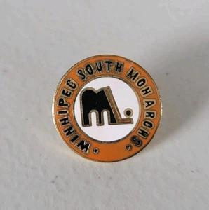 Winnipeg South Monarchs Junior Hockey Hat Lapel Pin Badge Canada Vintage #461 - Picture 1 of 3