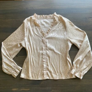 Moosta Womens XL Animal Print Top Beige Gold - Picture 1 of 5