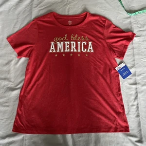 NEW Patriotic USA 4th of July Womens Size XL (16-18) Red Shirt - Picture 1 of 10