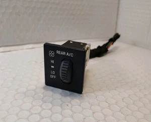96-05 Chevy Astro/GMC Safari Rear AC Switch & Wiring Harness 15976864 - Picture 1 of 6