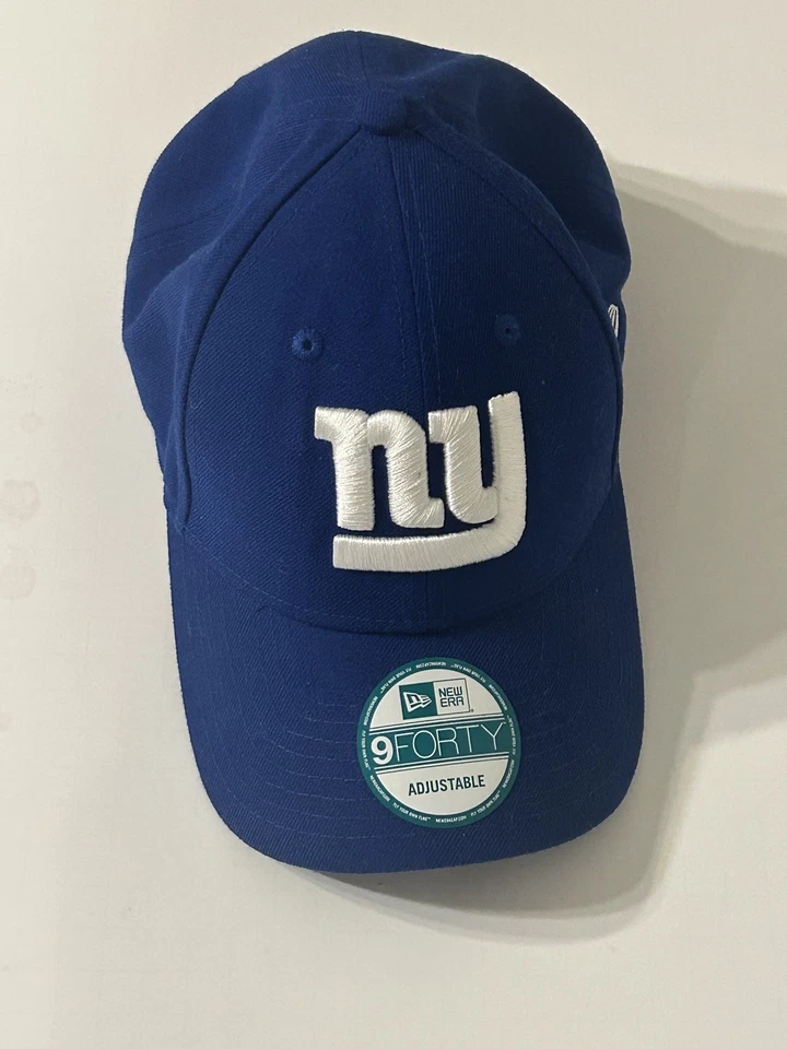 New Era 9Forty NY Giants, logotipo de los Gigantes en blanco, gorra ajustable azul NFL usada Foto 1 de 4