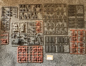 Warhammer Fantasy Battle For Skull Pass Goblin Half (Goblins/Gloomspite Gitz) - Imagen 1 de 11