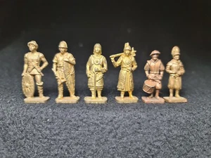 Juego de figuras metálicas, soldados en tornillos, sorpresa Kinder. - Imagen 1 de 10